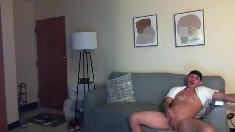 Snapshot of princeaddonnaz816 chatting on October 3, 3:47 am Prince Addonnaz online show from October 3, 3:47 am