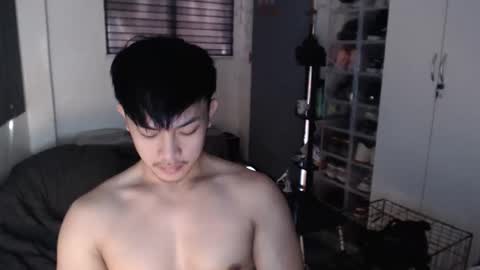 Snapshot of princeadrianx chatting on January 17, 6:51 am Prince Adrian online show from January 17, 6:51 am