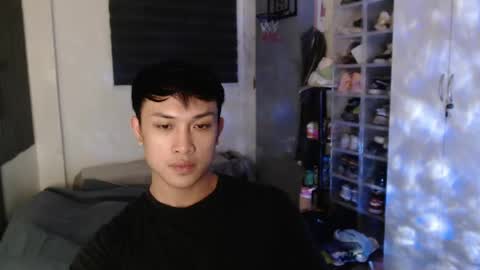 Snapshot of princeadrianx chatting on May 15, 5:31 pm Prince Adrian online show from May 15, 5:31 pm