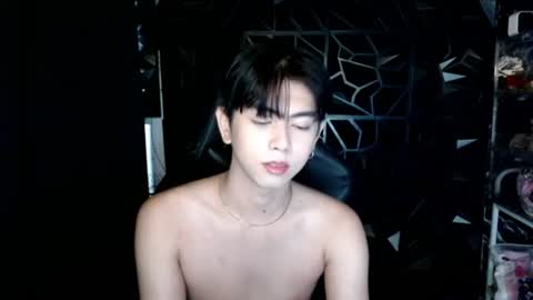 princecalix online show from July 8, 5:50 pm