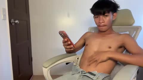 Charls online show from April 5, 1:03 am