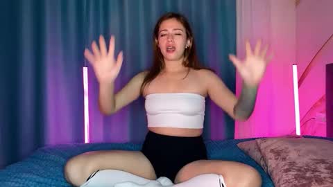 Erica online show from November 24, 4:07 pm