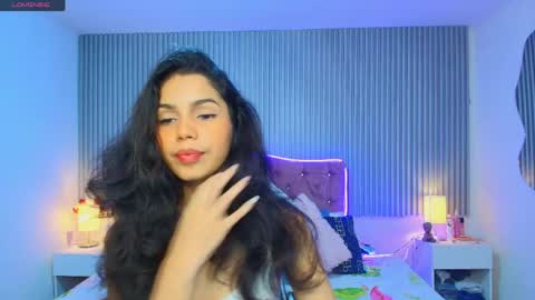 Snapshot of princess_skinny18 chatting on June 8, 1:28 am princess_skinny18 online show from June 8, 1:28 am