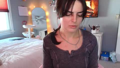 Snapshot of princesselysia99 chatting on February 3, 3:50 pm Princess Elysia online show from February 3, 3:50 pm