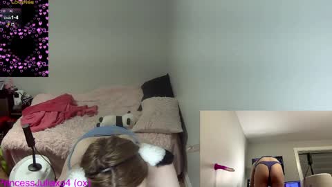 PrIncessJulia0X online show from April 3, 12:41 am