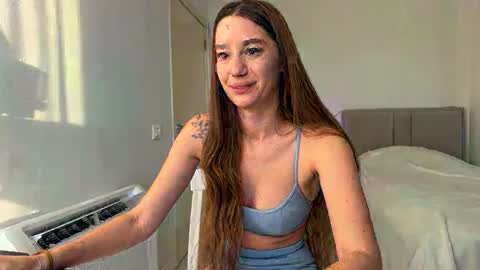 Princess Lilu online show from February 24, 5:49 am