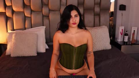 Lu online show from February 26, 8:08 pm