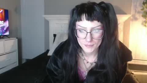 princessminxxy online show from January 24, 6:35 am