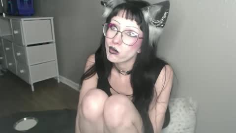 princessminxxy online show from January 25, 4:23 am
