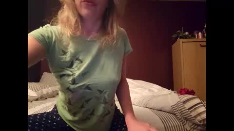 Snapshot of princesspeach_007 chatting on February 1, 2:58 am Pretty Kitty online show from February 1, 2:58 am