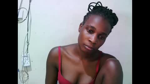 pritty_amber online show from May 25, 3:34 am