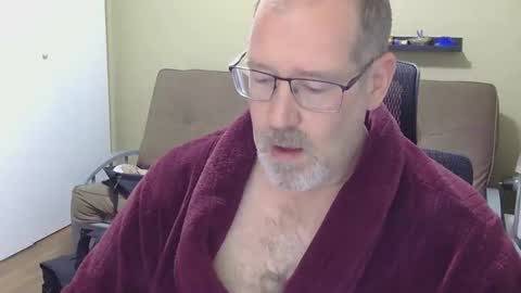 professor21255 online show from October 21, 11:44 am