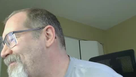 Snapshot of professor21255 chatting on April 28, 11:48 am professor21255 online show from April 28, 11:48 am