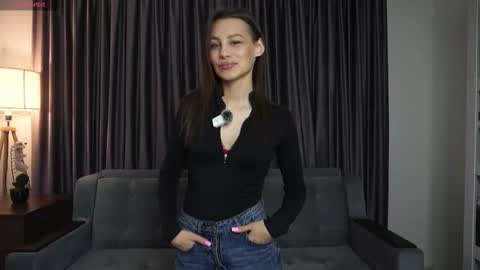 Sofi online show from November 27, 8:05 am