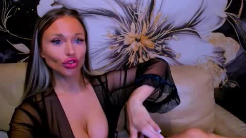 Barbara online show from November 18, 1:59 pm