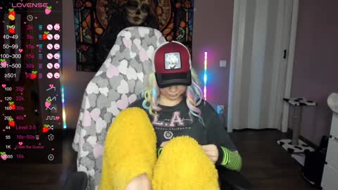 Snapshot of project_hisoka44 chatting on December 7, 10:17 pm Di online show from December 7, 10:17 pm