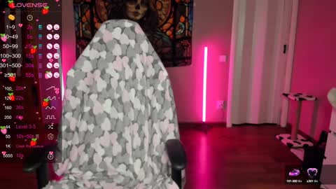 Snapshot of project_hisoka44 chatting on December 8, 1:03 pm Di online show from December 8, 1:03 pm