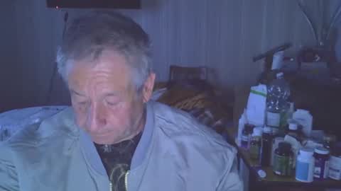 Snapshot of projectorepson chatting on April 21, 6:44 pm projectorepson online show from April 21, 6:44 pm