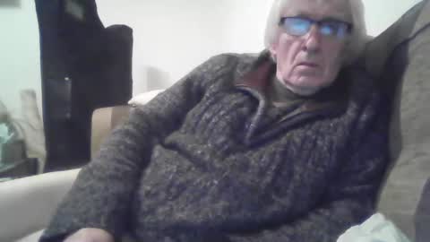 Snapshot of proudwelshman chatting on January 19, 10:28 pm proudwelshman online show from January 19, 10:28 pm