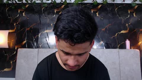 Adris  Juan online show from April 3, 2:09 am