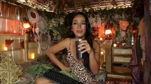 Snapshot of psychiq chatting on September 17, 12:34 am psychiq online show from September 17, 12:34 am