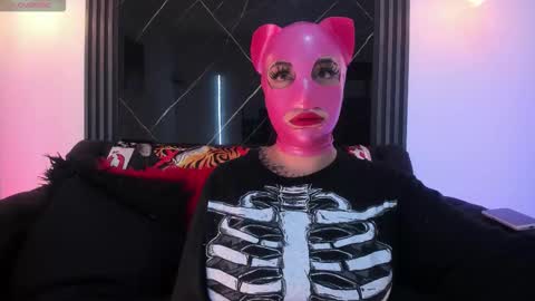 psycodoll online show from March 18, 12:30 pm