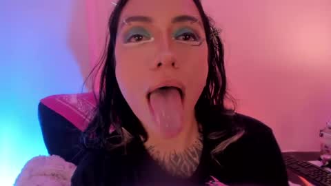 psycodoll online show from May 30, 3:36 am