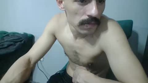 Snapshot of psyfbi chatting on January 8, 11:19 pm PALA online show from January 8, 11:19 pm