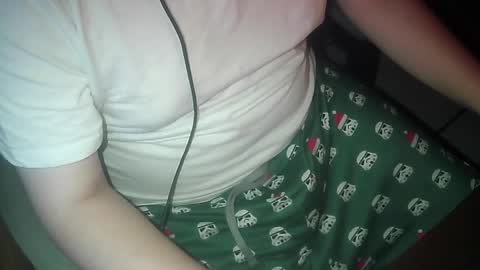 your mysterious man online show from April 3, 2:09 am