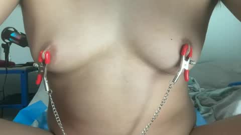 publicuniversalpussy online show from August 3, 2:54 am