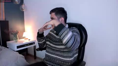 Snapshot of puch16 chatting on October 20, 8:31 pm Diego online show from October 20, 8:31 pm