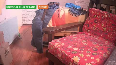 Snapshot of puky_mza chatting on November 6, 6:31 pm puky_mza online show from November 6, 6:31 pm