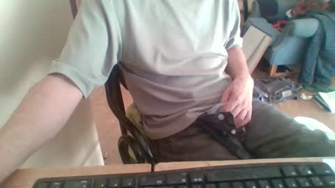 pup_y online show from October 1, 1:17 pm