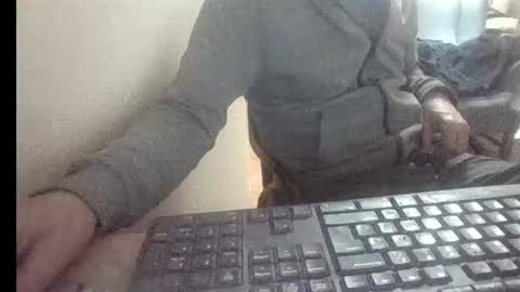 pup_y online show from February 28, 7:04 pm