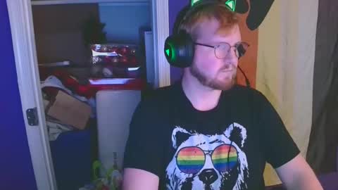 Snapshot of pupdionysus chatting on February 26, 8:37 am Werewolf Cub online show from February 26, 8:37 am