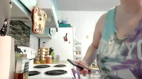 Snapshot of pupghostt chatting on December 16, 8:36 pm PupGhostt online show from December 16, 8:36 pm