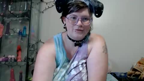 PupGhostt online show from June 4, 3:18 pm
