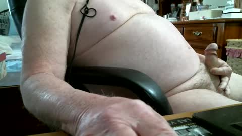 Snapshot of puppydog56 chatting on March 26, 4:01 pm puppydog56 online show from March 26, 4:01 pm