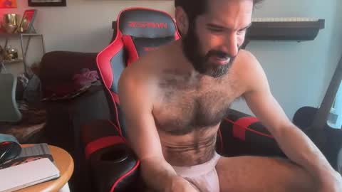 Pup Scritch online show from January 16, 4:11 pm