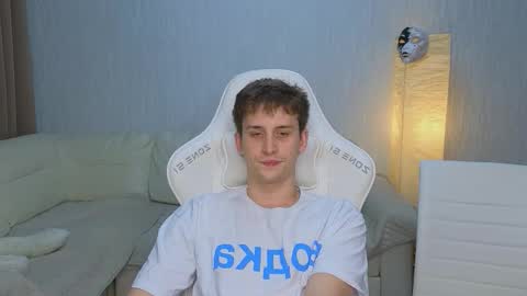 Jesse online show from November 15, 4:21 am