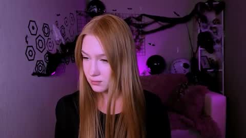 Snapshot of pure_angel1 chatting on October 22, 5:13 pm pure angel1 online show from October 22, 5:13 pm