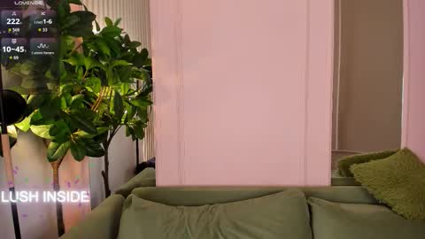 Alison online show from March 21, 2:09 pm