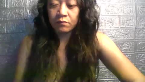 Snapshot of pure_sweetasian chatting on April 29, 9:43 pm pure_sweetasian online show from April 29, 9:43 pm