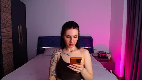 Julia online show from April 4, 4:15 pm