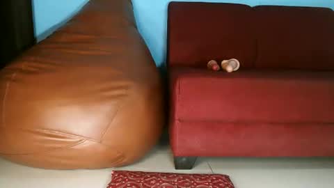 Pureannuals online show from November 20, 3:28 am