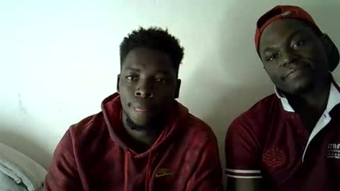 Pureblack  online show from October 3, 6:38 pm