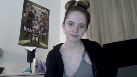 roxy online show from June 17, 1:19 am