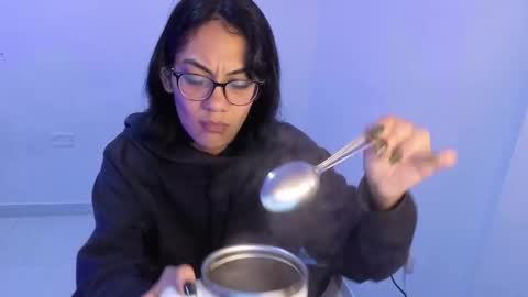 purepleasure25 online show from February 18, 5:36 am