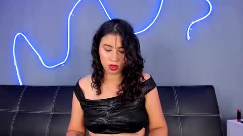 Snapshot of purplay_98 chatting on September 17, 12:45 am purplay_98 online show from September 17, 12:45 am