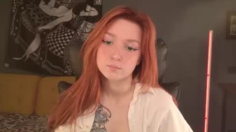 Snapshot of purple_averge chatting on June 10, 6:34 am Bella online show from June 10, 6:34 am